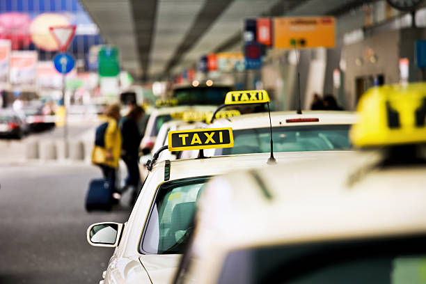 Luxury airport Taxis for Business and Leisure Travelers post thumbnail image