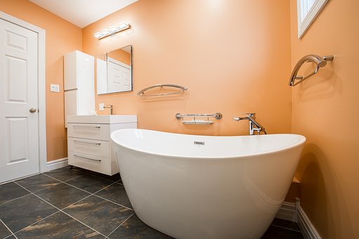Cost of Bathroom renovations in Etobicoke: Everything You Need to Know post thumbnail image