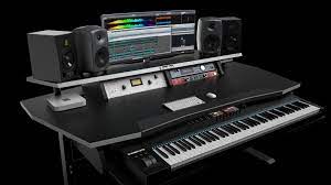 Vital Features of a Great Music Studio Desk post thumbnail image