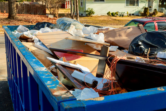 Camas Furniture Removal and Disposal Services post thumbnail image